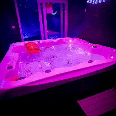 Appart Avec Jacuzzi, Et Terrasse Marseille Extérieur photo