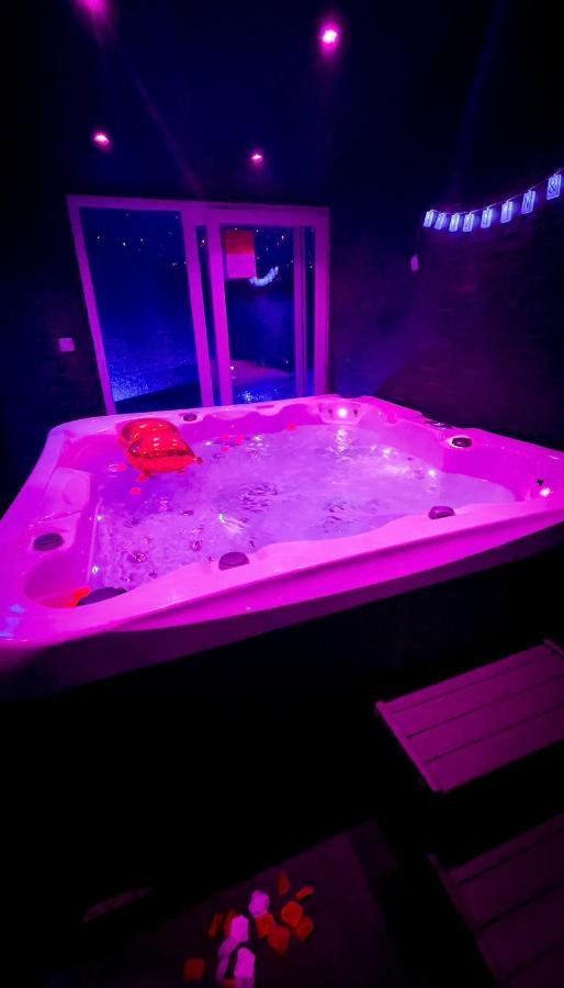 Appart Avec Jacuzzi, Et Terrasse Marseille Extérieur photo