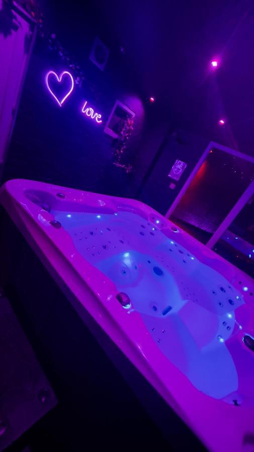 Appart Avec Jacuzzi, Et Terrasse Marseille Extérieur photo