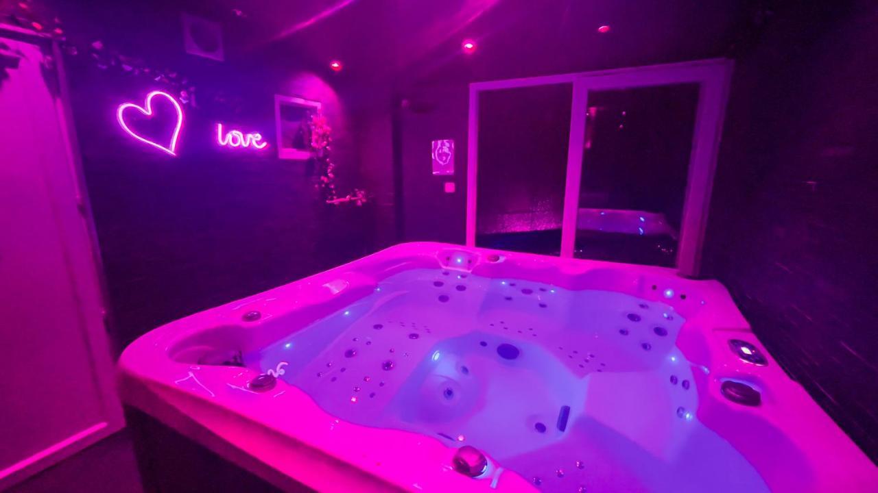 Appart Avec Jacuzzi, Et Terrasse Marseille Extérieur photo